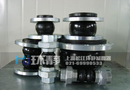 管道使用中安裝可曲撓橡膠接頭具有一定的位移伸縮。