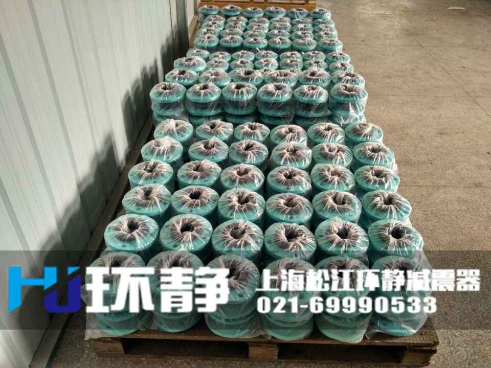 耐油橡膠接頭發(fā)貨現(xiàn)場(chǎng)